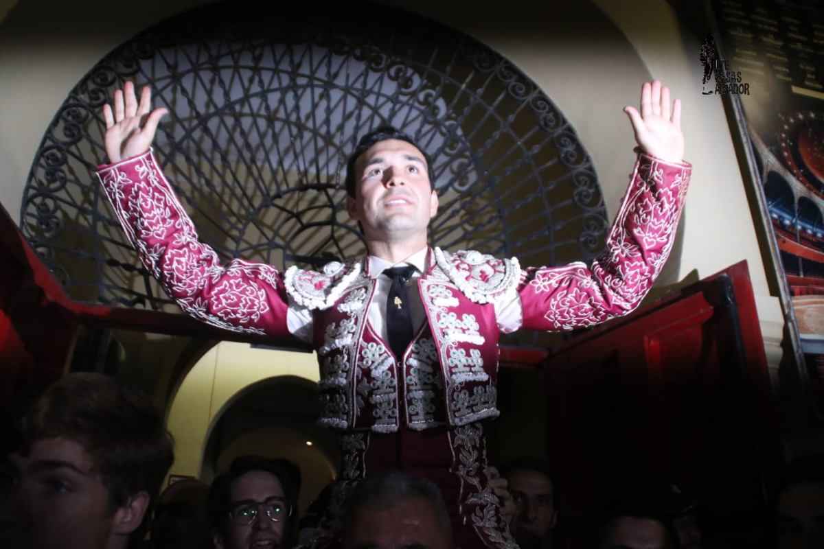 Cristian Pérez sustituye a Fernando Adrián en Albacete