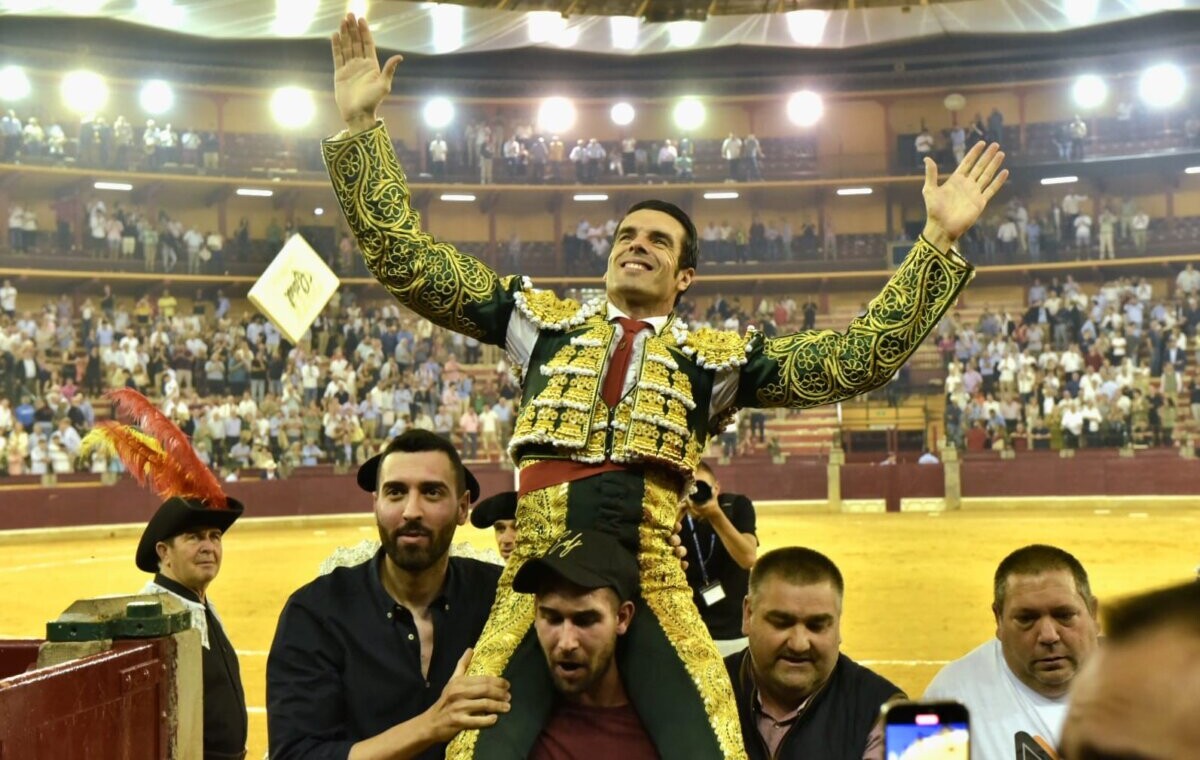 Emilio de Justo, puerta grande en Zaragoza al son de un bravo Guajiro de El Pilar