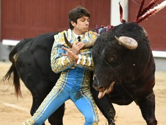 Castella se libra de milagro