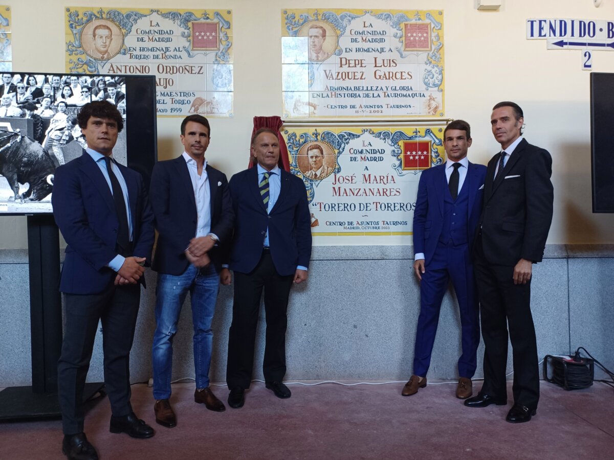 Manzanares, "torero de toreros", ya tiene su sitio de honor en Las Ventas