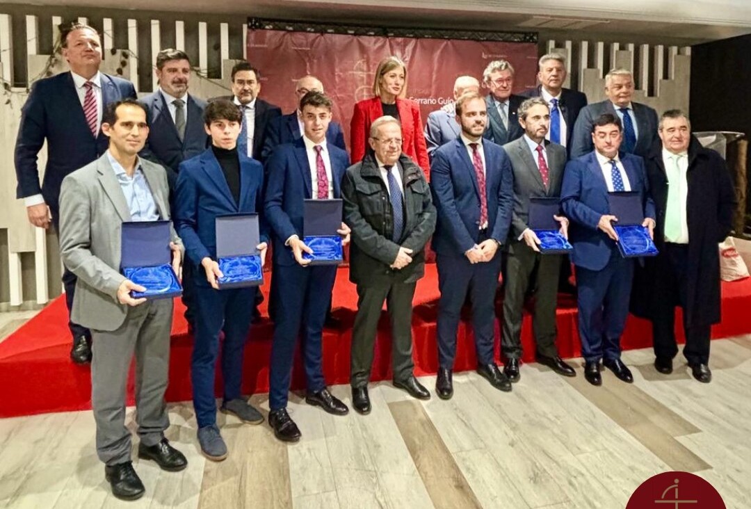 Emotiva gala del Foro Taurino Tomás Serrano