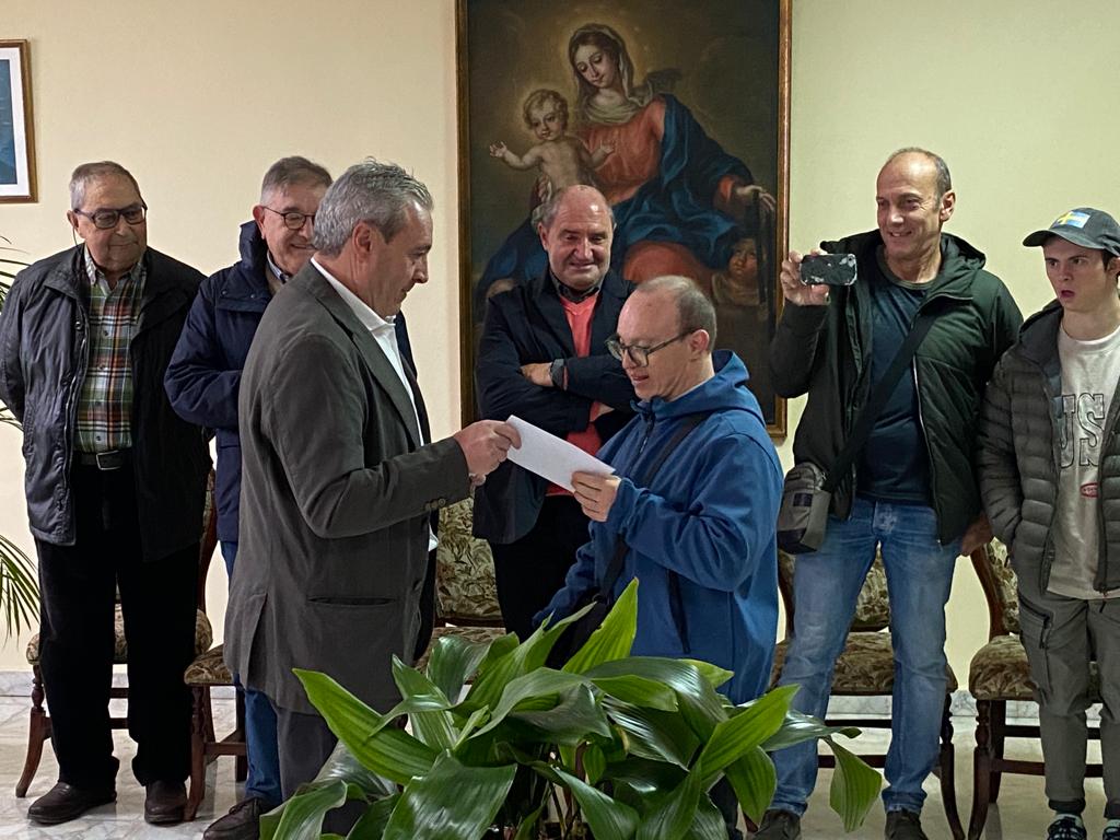 Azpeitia dona los 13.000 euros de beneficio de la Feria de San Ignacio