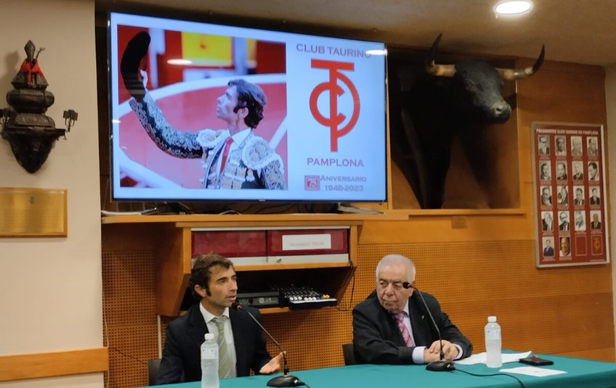 Fernando Robleño abre el tercer ciclo de charlas del Club Taurino de Pamplona