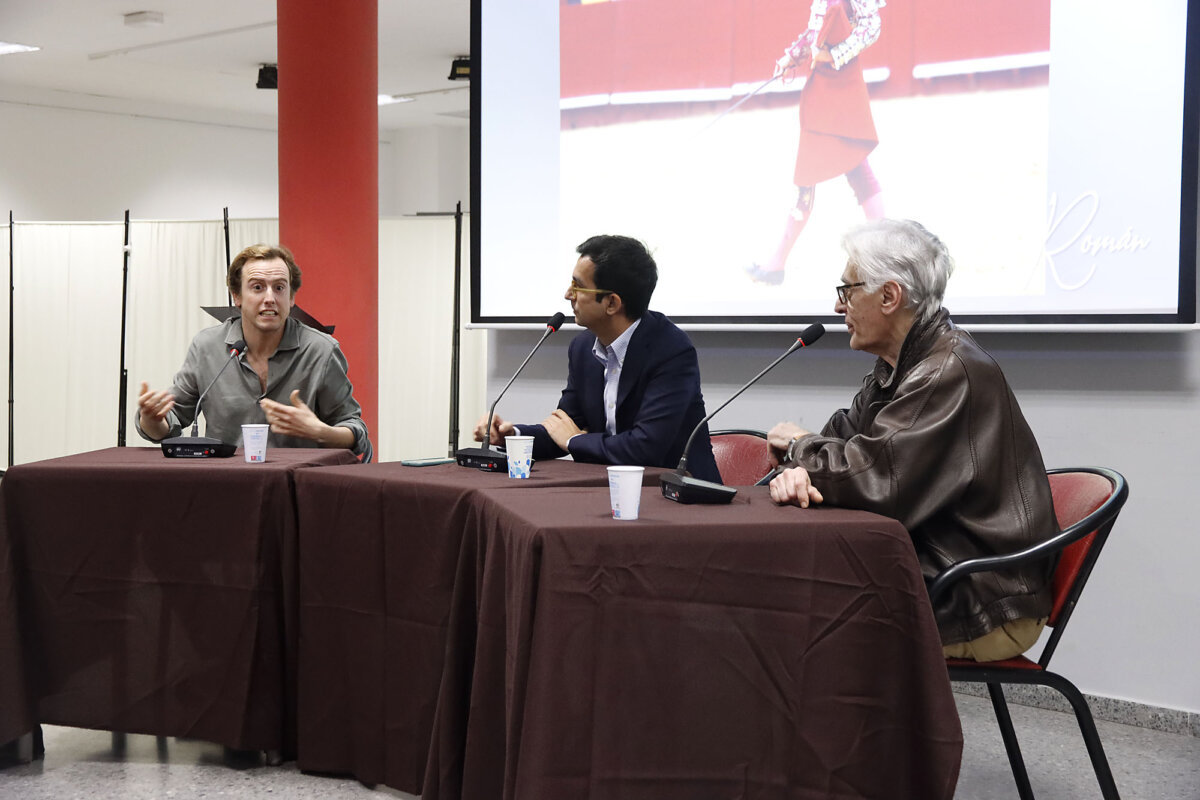 Román y Chavalo, protagonistas del ciclo Sorolla y los toros en Puzol