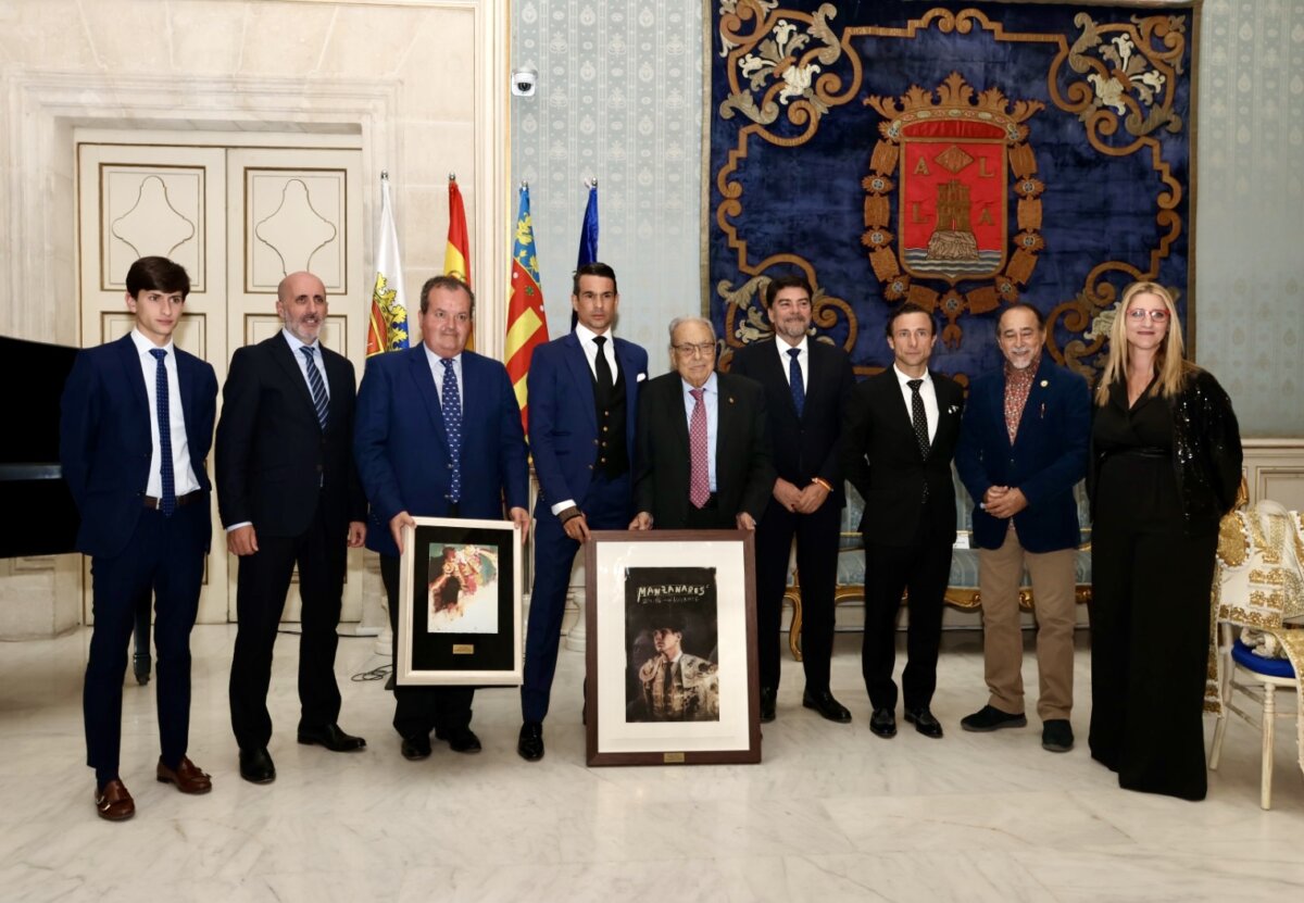 Entregados en una gran gala los premios taurinos Ciudad de Alicante