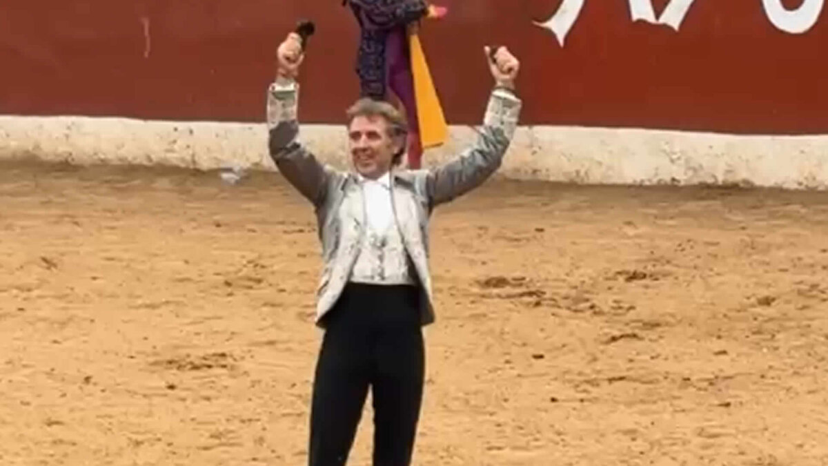 Pablo Hermoso de Mendoza, doble premio en Ayutla