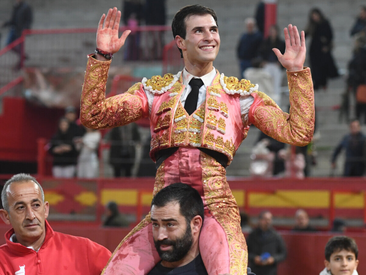 Un incontestable Samuel Navalón triunfa en Valdemorillo