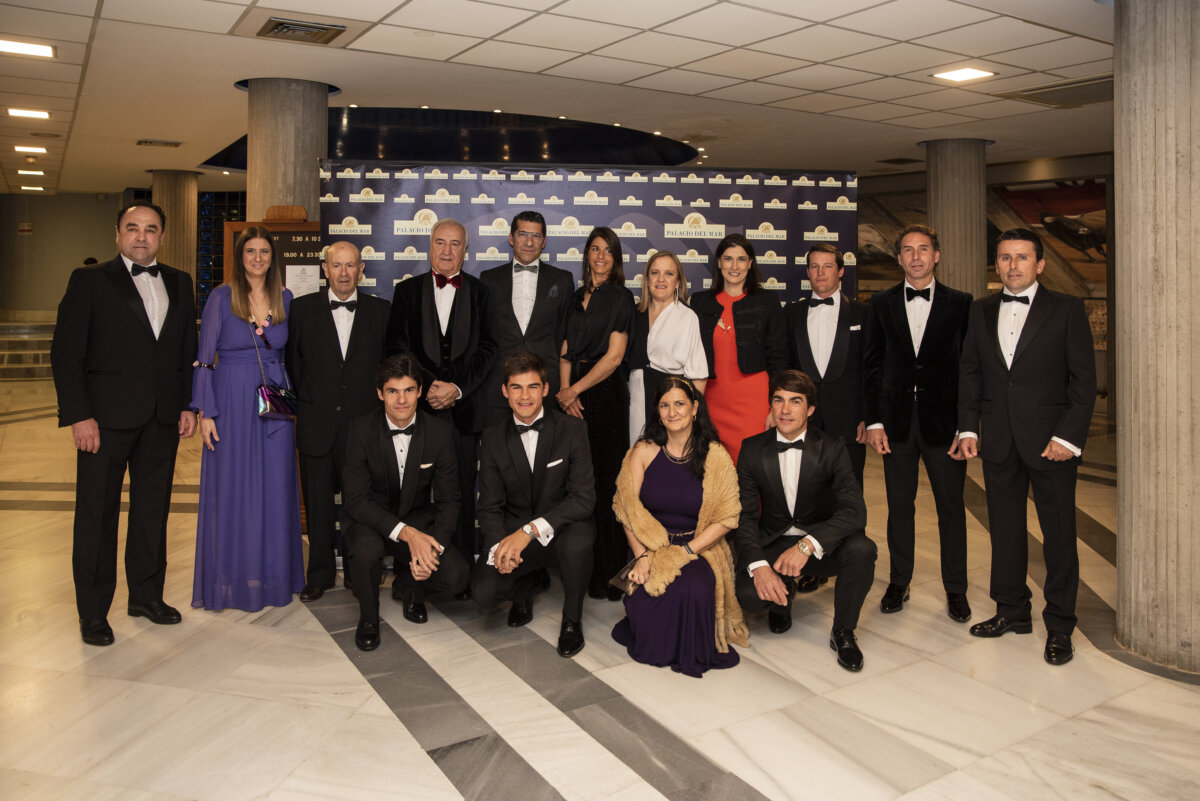 El Hotel Palacio del Mar de Santander entregó sus trofeos taurinos en un gran gala