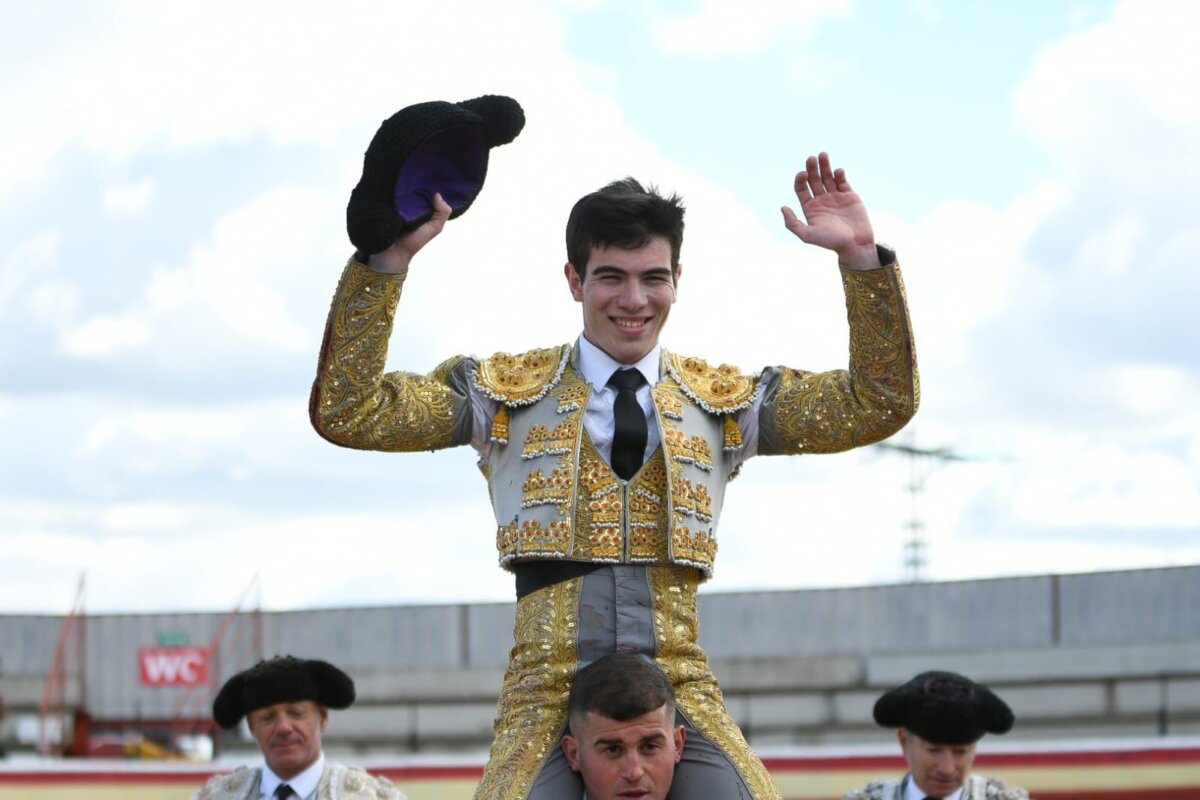 Cid de María, en hombros en la primera clasificatoria del Circuito de Madrid