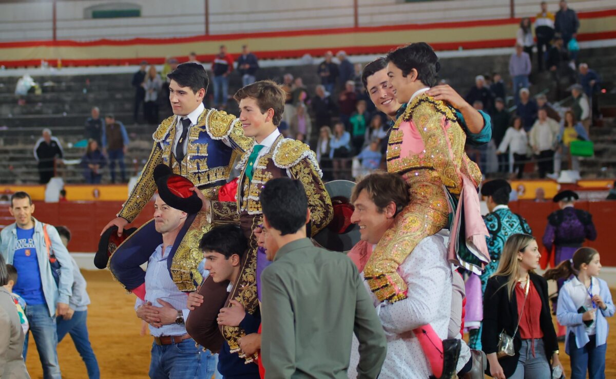 Toreo a borbotones en Almagro y triunfo de Marco Pérez, Zulueta e Infantes