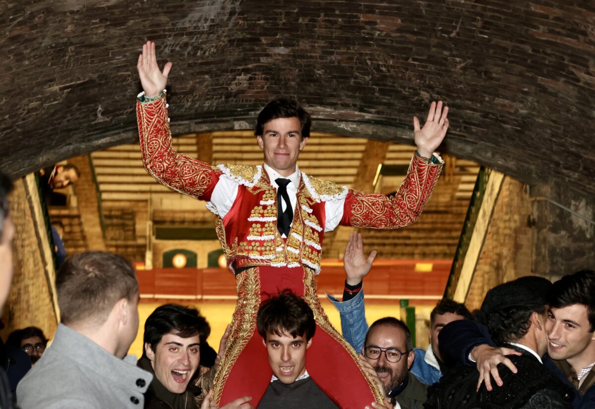 Alejandro Peñaranda reedita triunfo en Valencia