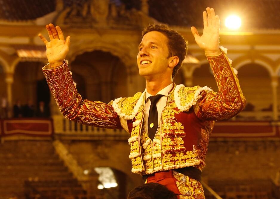 Calerito cuaja una gran tarde en la Maestranza