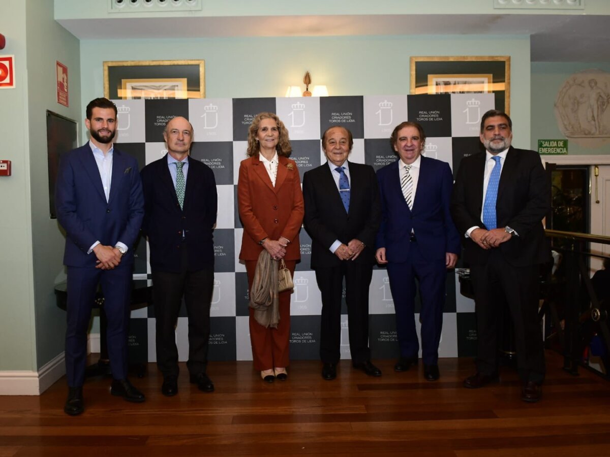 Nacho, Samuel Flores y la CAM, premiados por la RUCTL