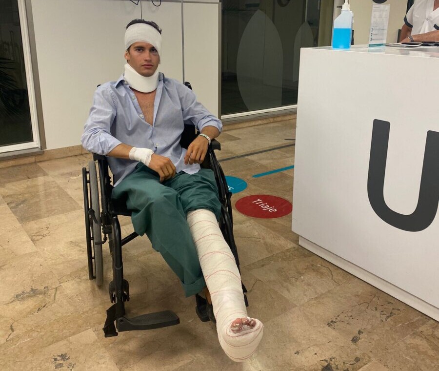 El novillero Manolo Vázquez se recupera en su domicilio