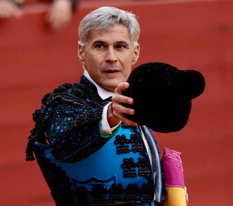 Curro Javier ingresa en las filas de Fernando Adrián