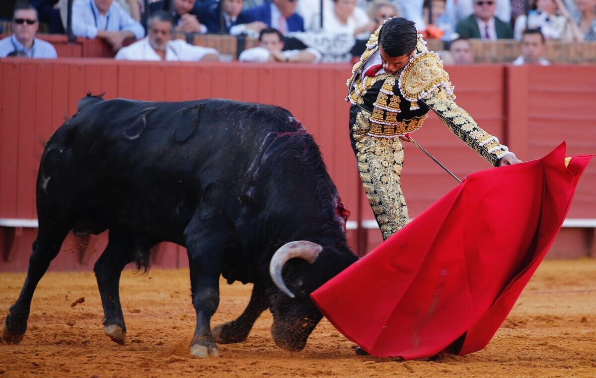 Oreja para un importante Emilio de Justo en una desfondada corrida de Garcigrande