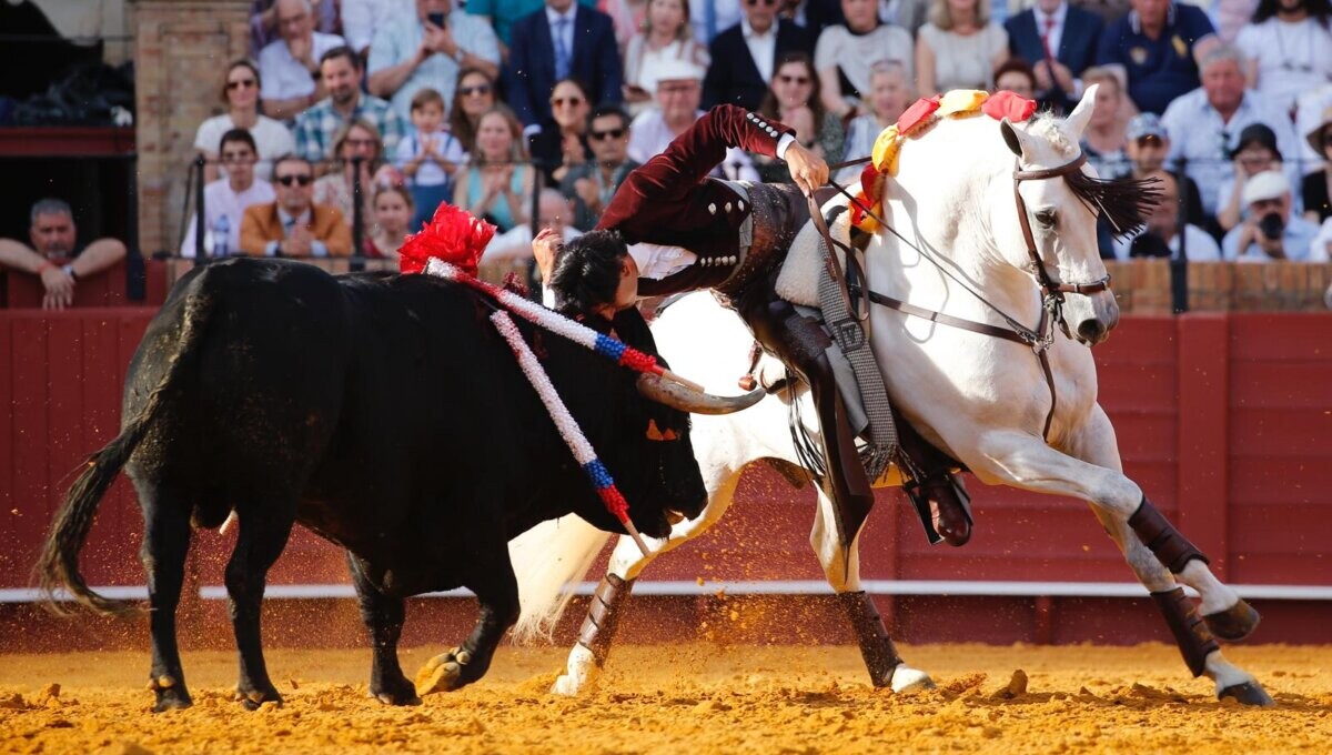 La de rejones de Sevilla, en vídeo
