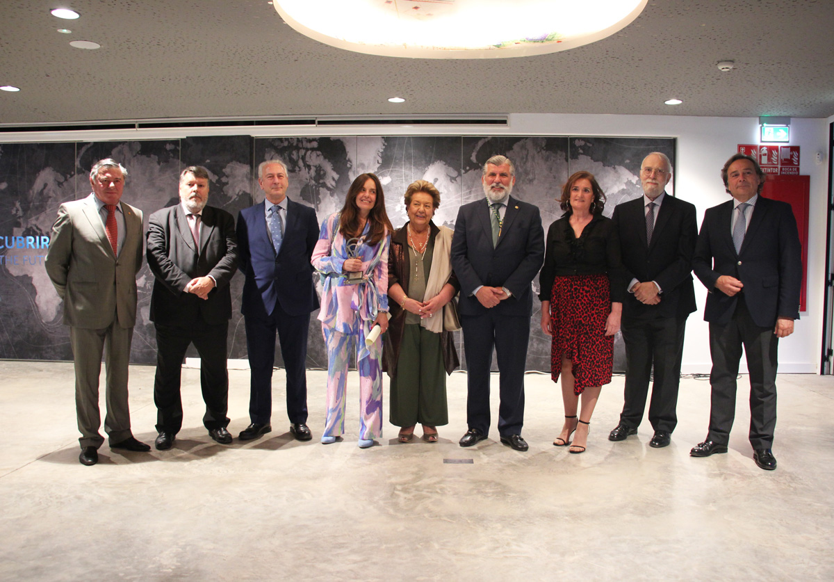 Filósofo, de Olga Jiménez, premiado como mejor toro de la Feria de Abril 2023 por el Colegio de Veterinarios