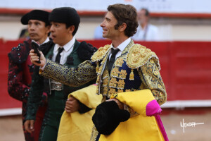 Fernando Robleño, con el trofeo conquistado. Foto: Emilio Méndez