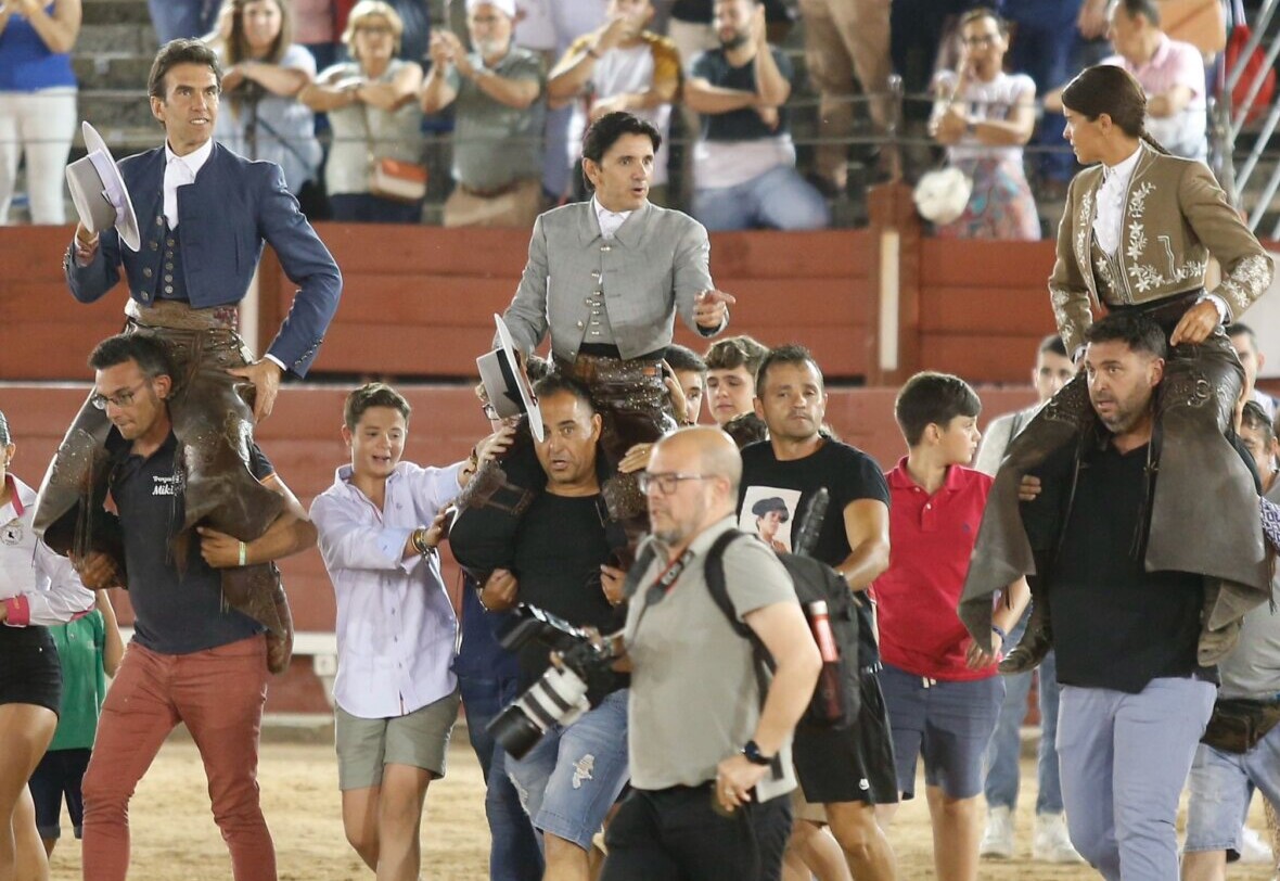 Galán, Ventura y Lea Vicens, tarde de gran rejoneo en Toledo