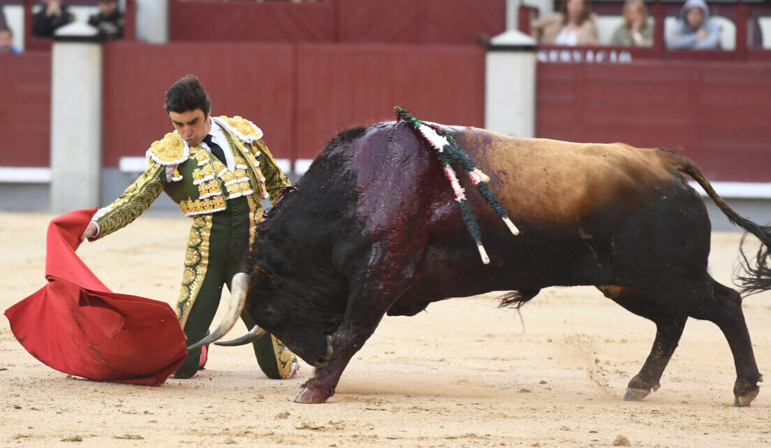 Solo Perera en un día del patrón de poco contenido (vídeo)