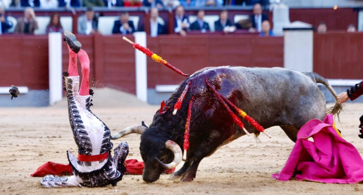 Emilio de Justo, otra vez en Madrid, otra vez sobre el cuello