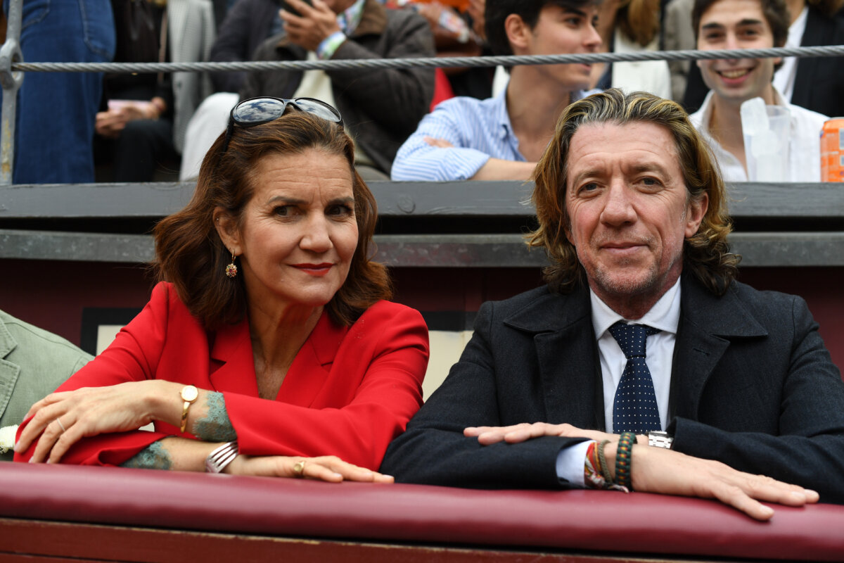 El colorido del 15 de mayo en Las Ventas