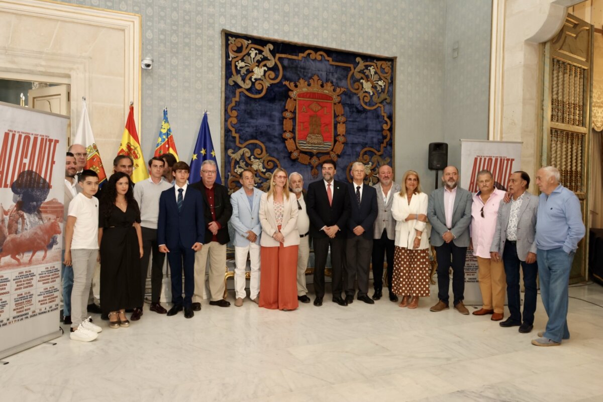Alicante, unas Hogueras redondas
