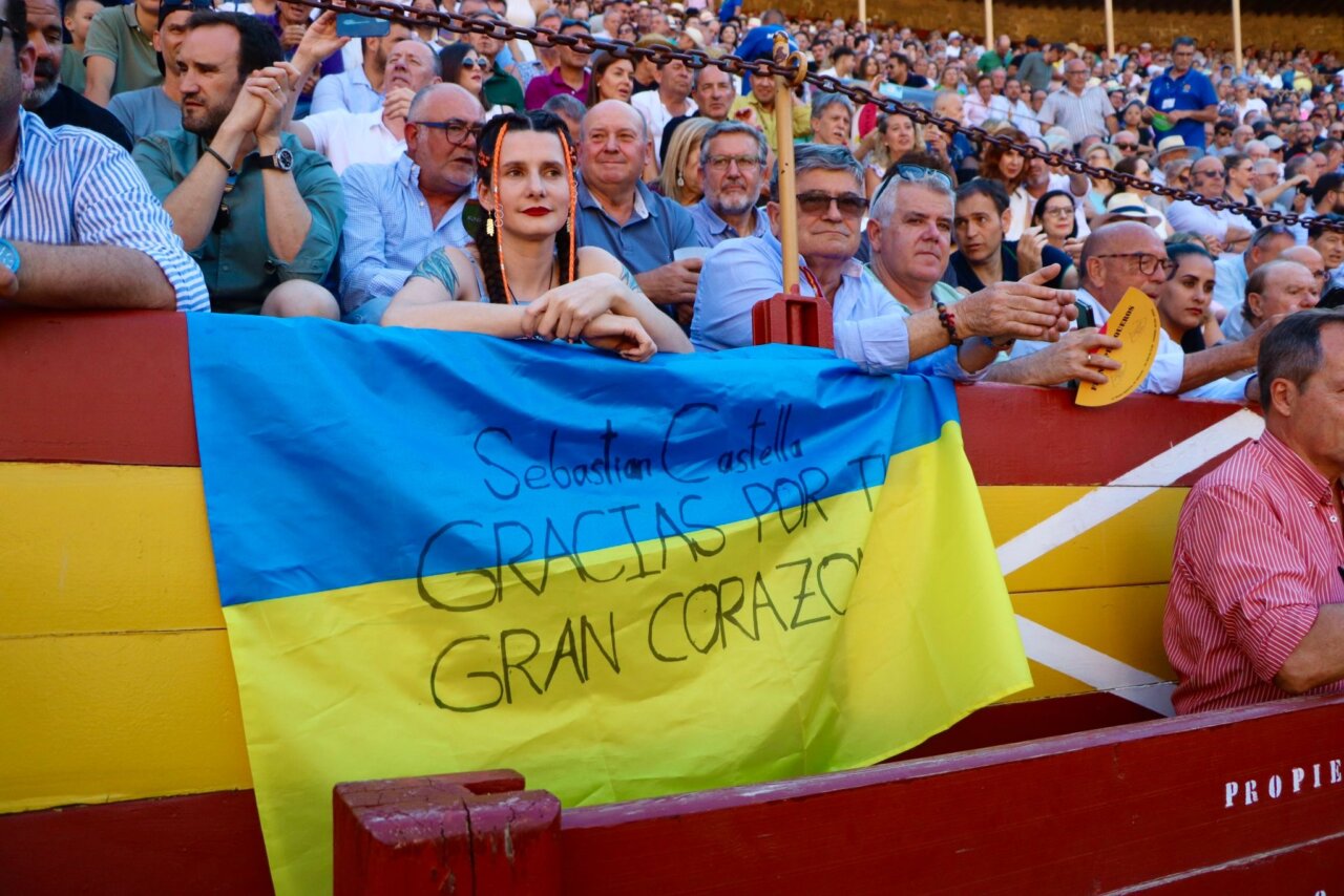 Más de 54.000 espectadores de más de 40 países, en las Hogueras más internacionales de la historia