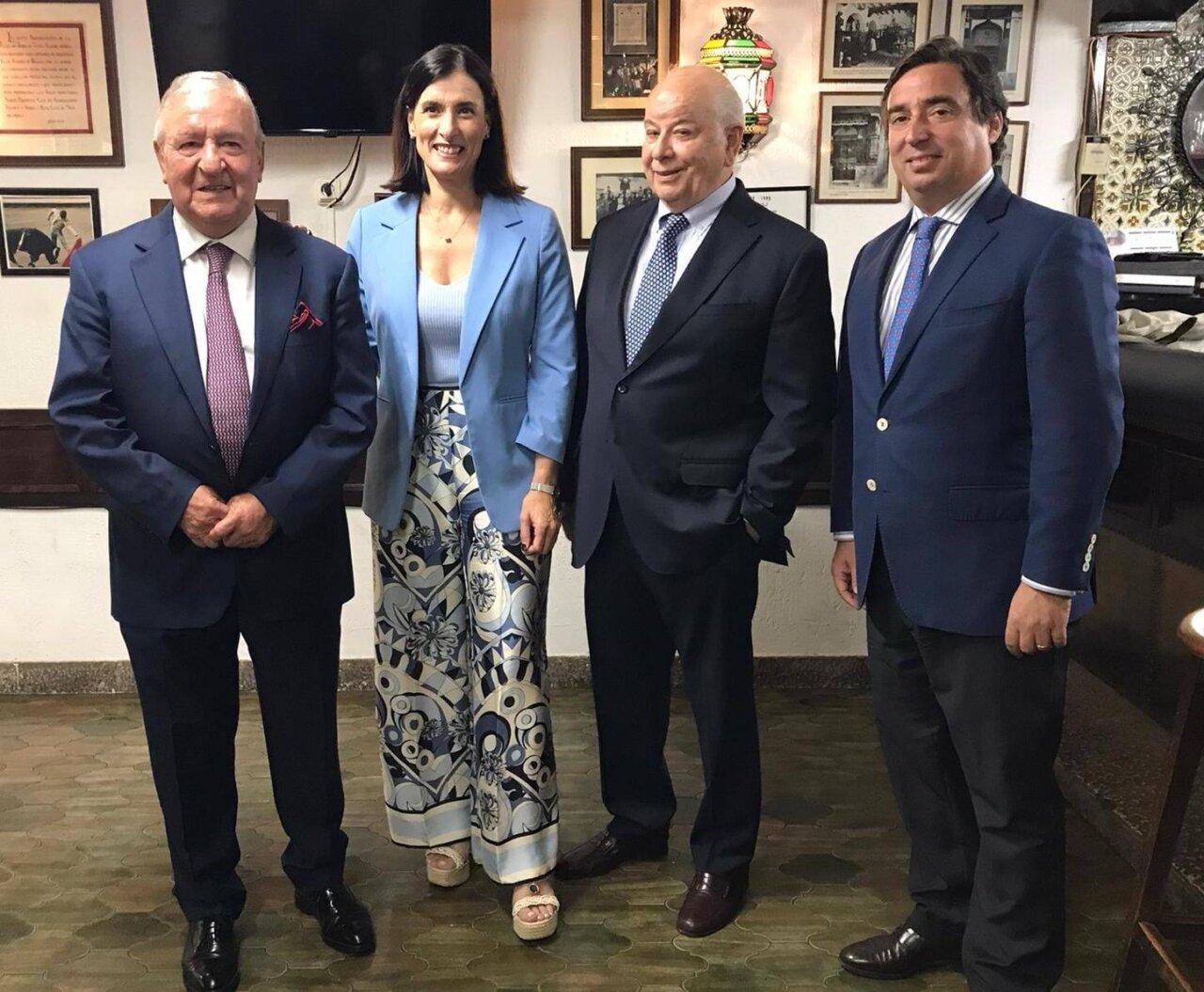 La Feria de Santiago de Santander, presentada en el Club Taurino de Bilbao