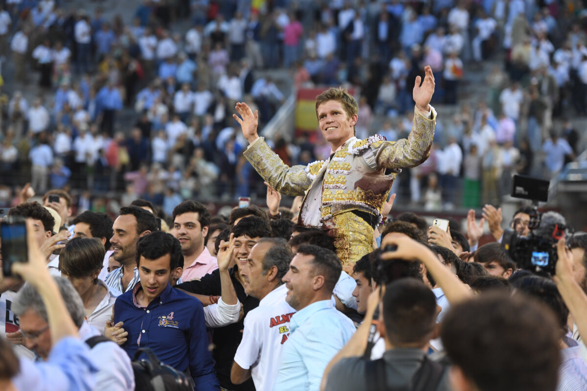 Telemadrid recupera sus premios taurinos: Borja Jiménez y Tejonero, triunfadores de San Isidro