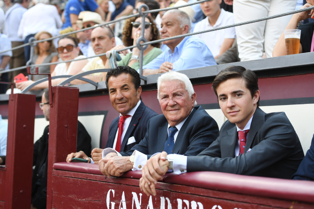 Rostros conocidos en la tarde de José Escolar en Las Ventas