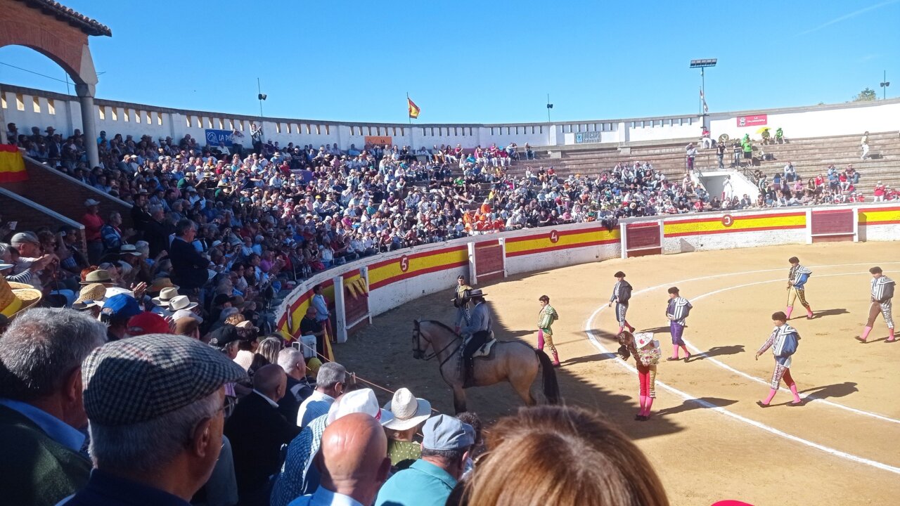 Paseíllo en Sahagún.