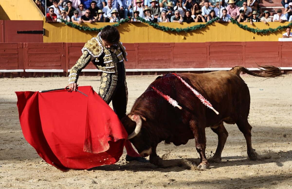Faenón de Roca Rey en un histórico "No hay billetes" en Santarem