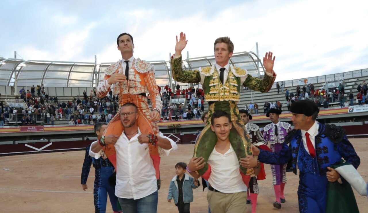 Daniel Luque y Borja Jiménez golpean primero en Istres
