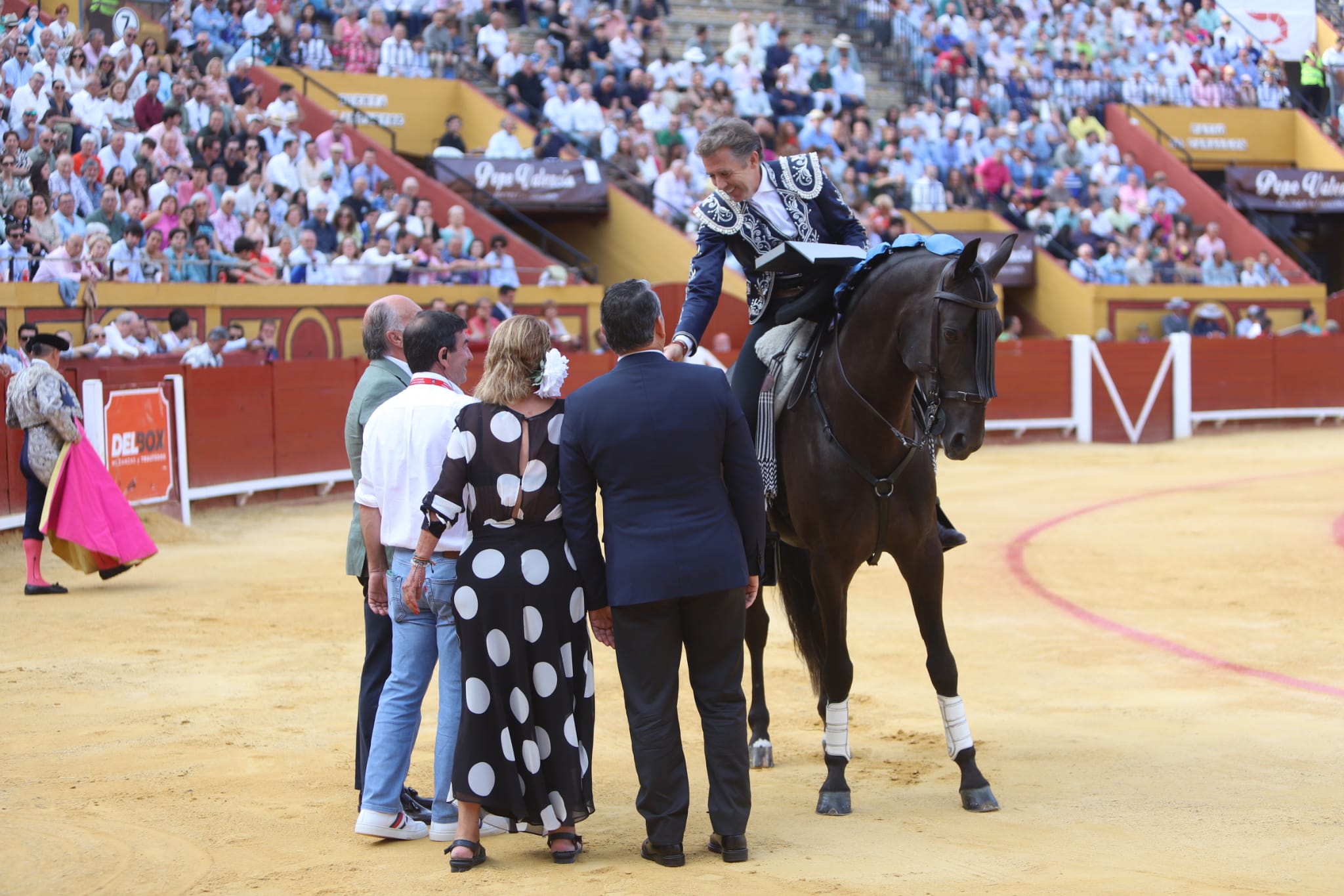 Honores a Pablo Hermoso de Mendoza en su adiós a Algeciras