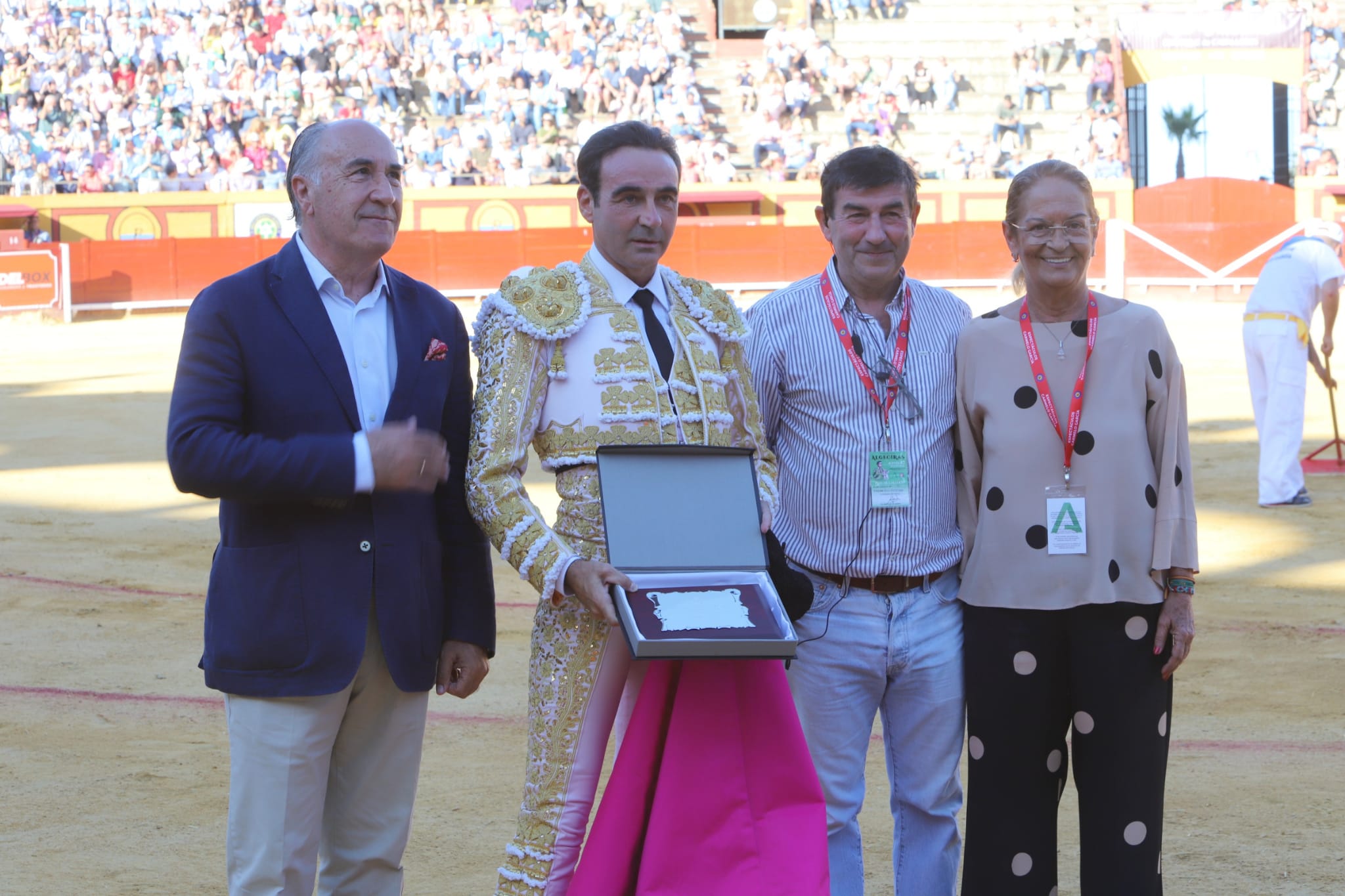 Sentido homenaje a Ponce en su despedida de Algeciras
