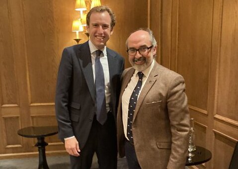 Román Collado se lanza en inglés en el Club Taurino de Londres: "Hello everyone"