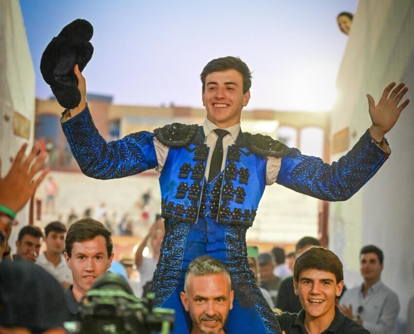 Nek Romero pone caro el certamen valenciano de novilladas en Vinaròs