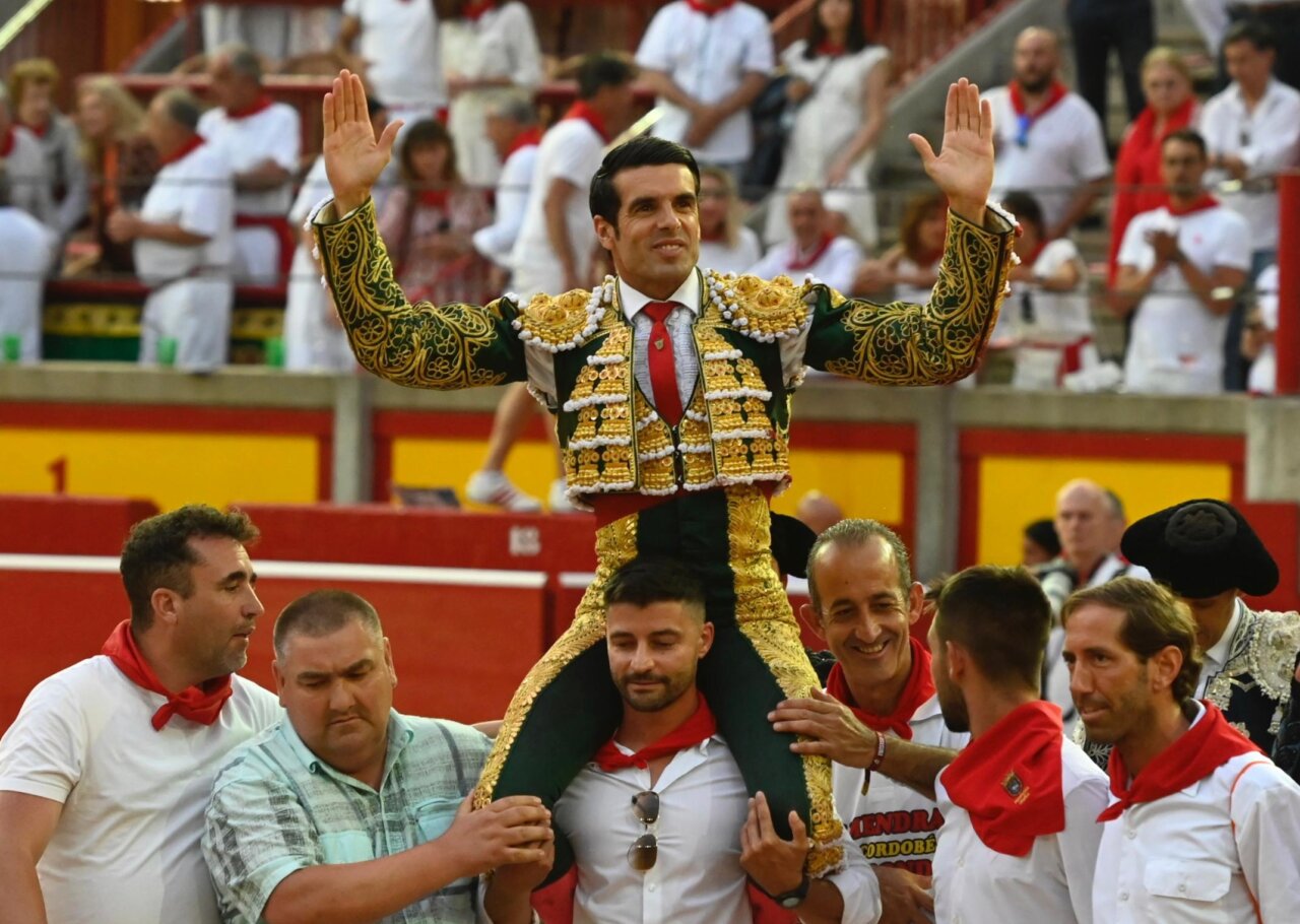 De Justo y Campanilla, bravo encuentro en San Fermín