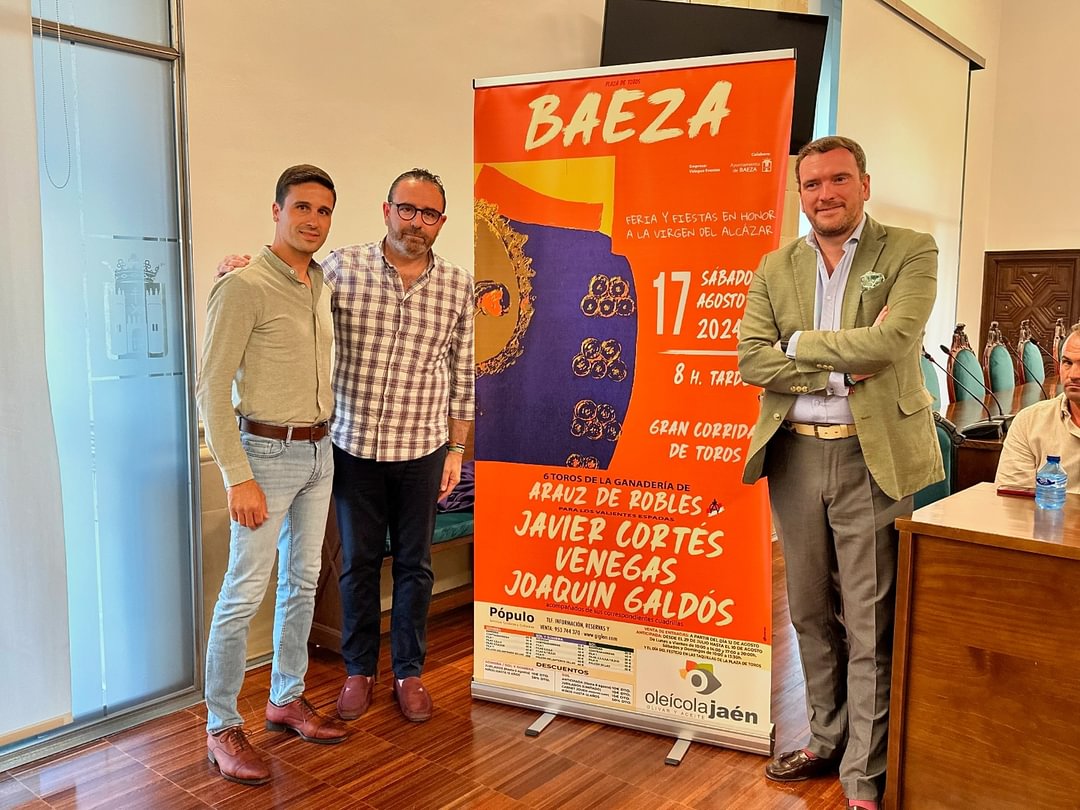 Baeza presenta el cartel de su feria en honor a la Virgen del Alcázar