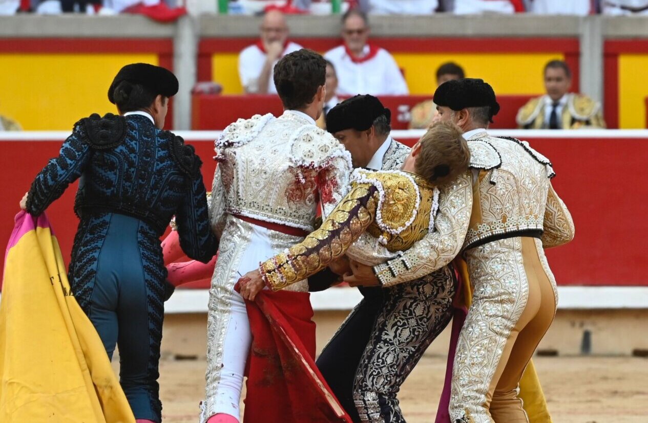 Otro golpe de Borja Jiménez, de la rotundidad al drama en Pamplona