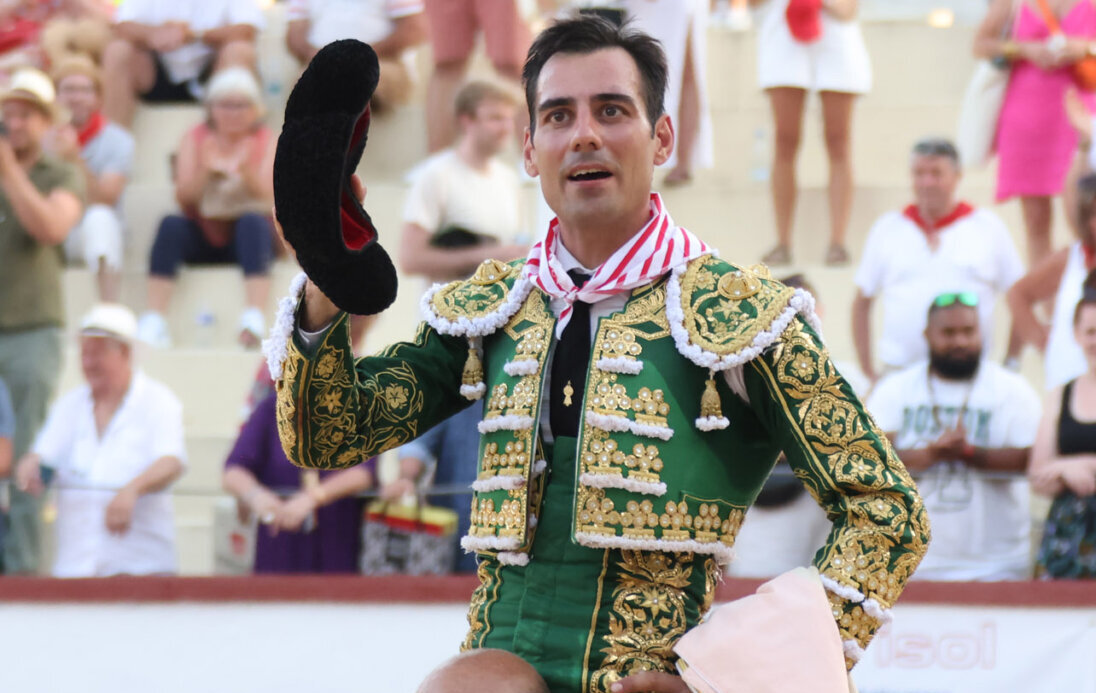 Gómez del Pilar, a hombros en Orthez; Juan Herrero, herido en Hagetmau