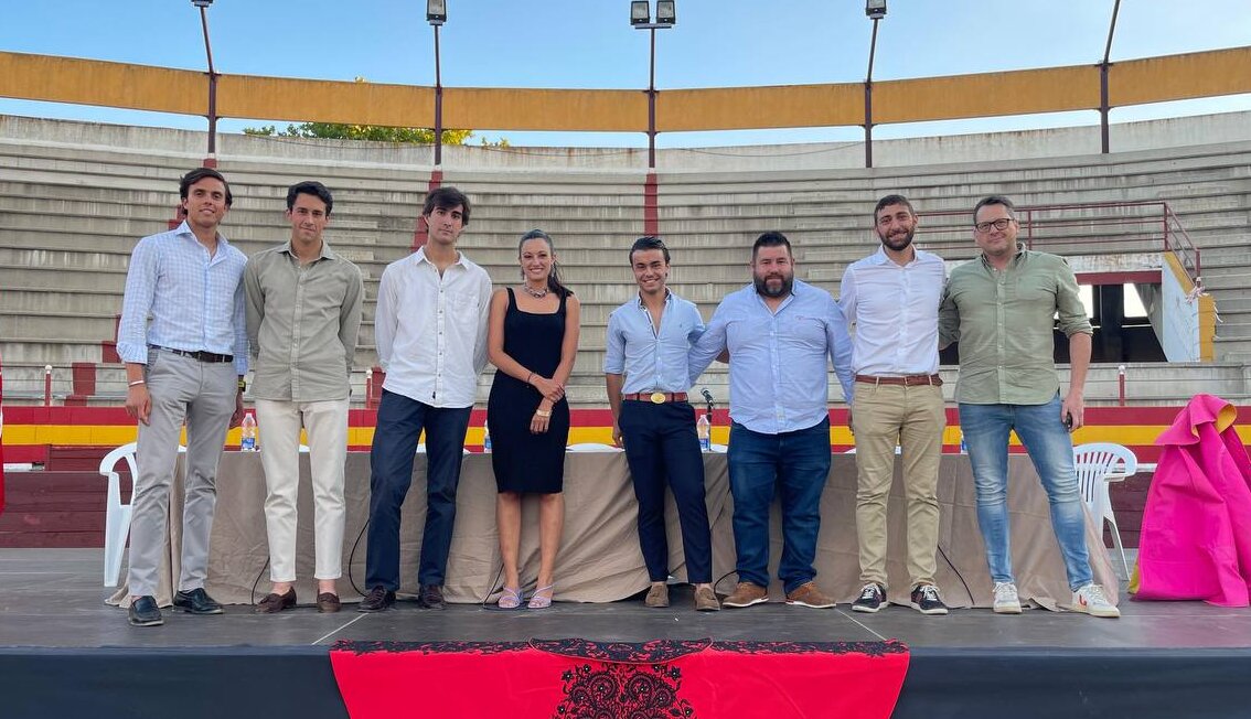 Vuelven las novilladas a la plaza de toros de El Álamo