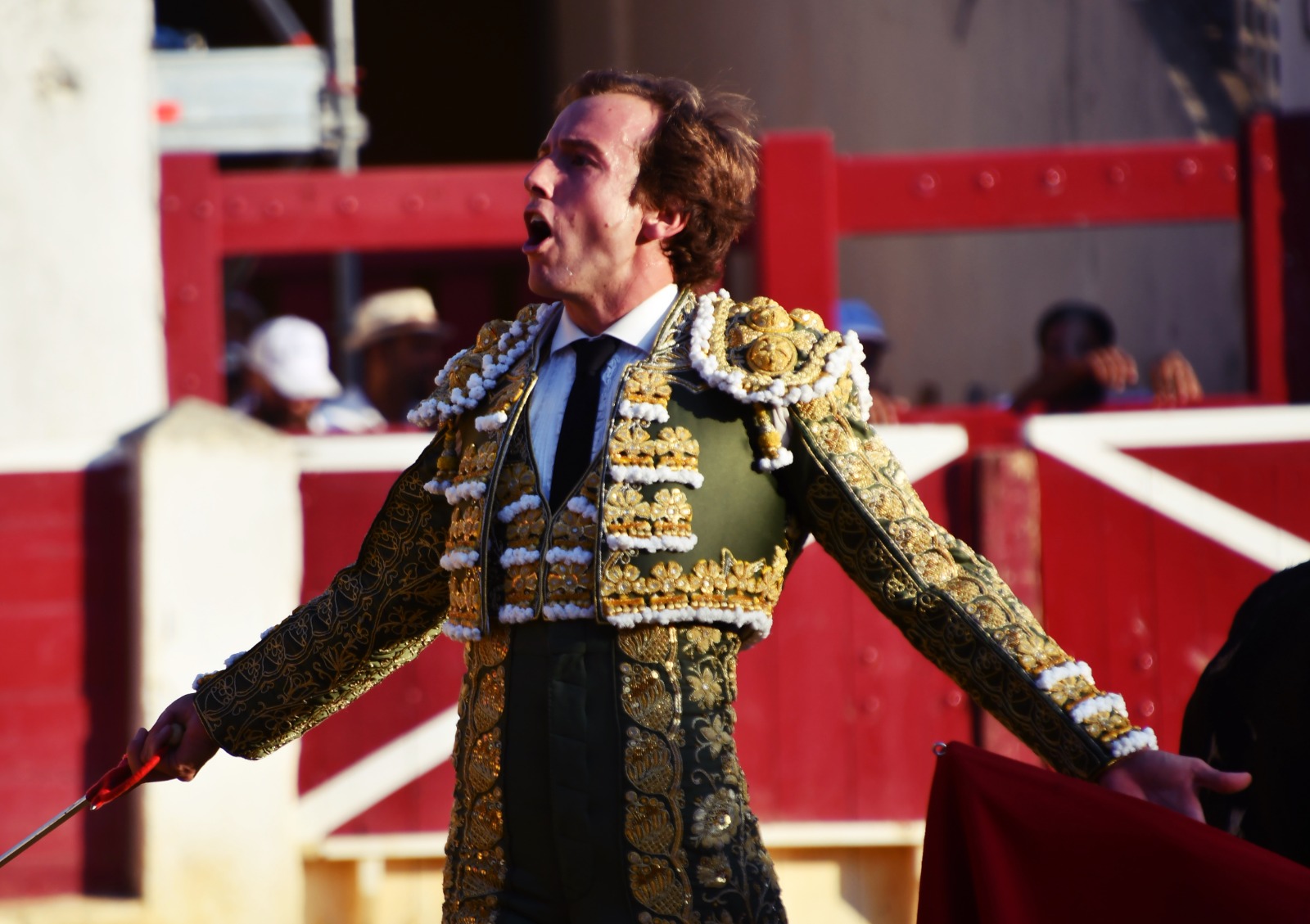 Presencia española en los carteles de Xmatkuil