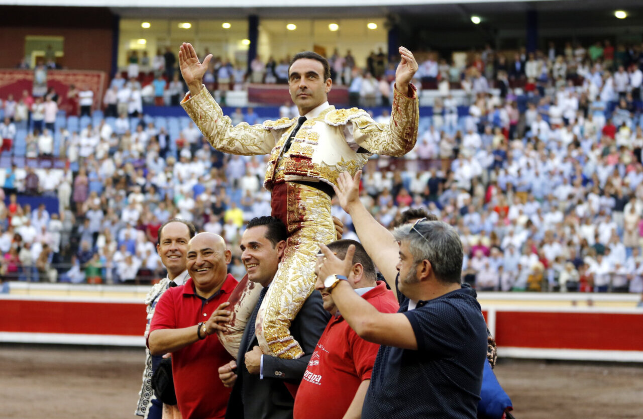 Enrique Ponce: dueño y señor de Vista Alegre