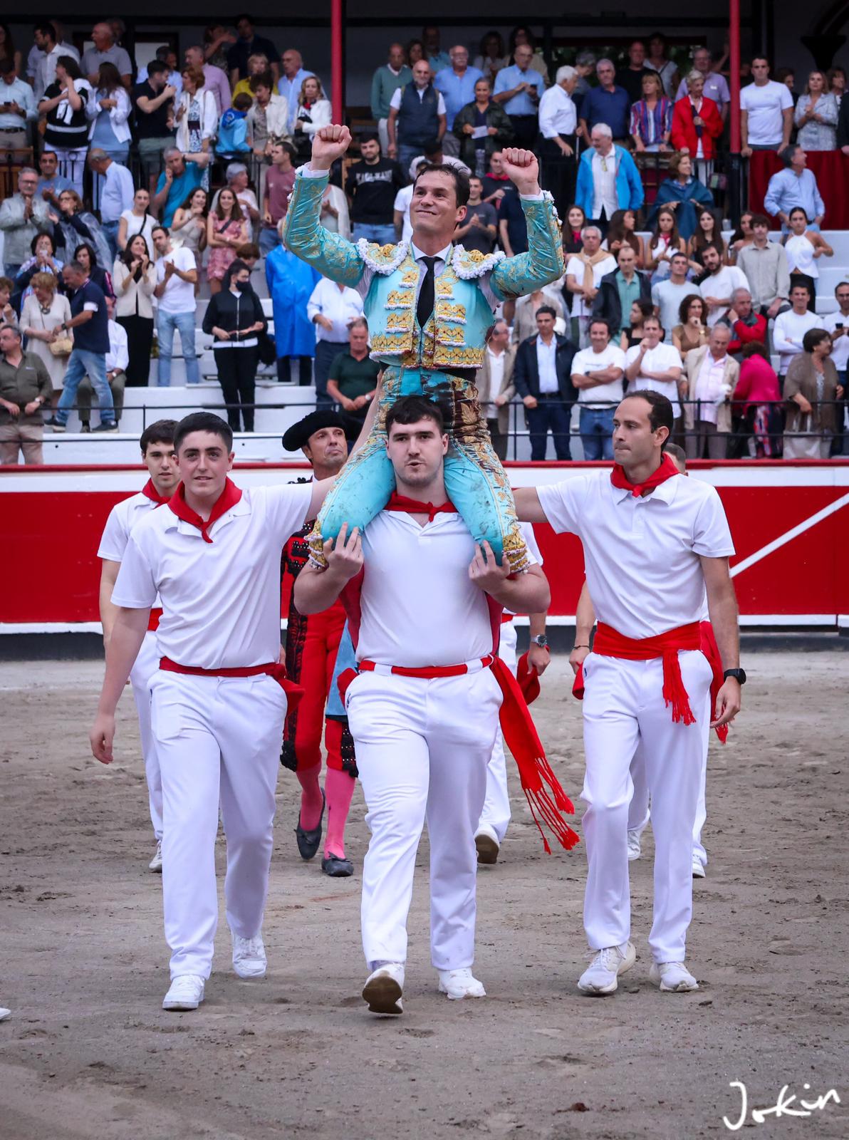 Luque se impone ante los santacolomas de Ana Romero en Azpeitia