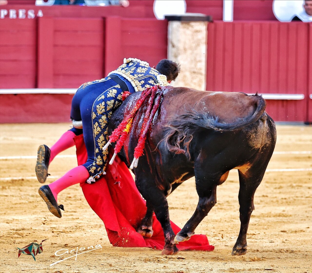 Chicharro, baja varios días por problemas cervicales