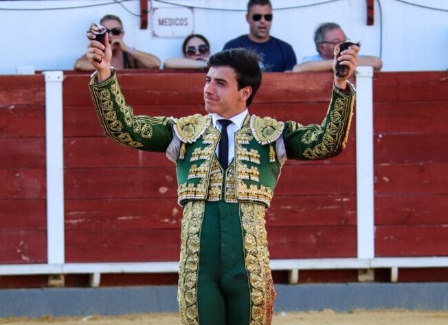 Nek Romero y Samuel Navalón, dos valencianos conquistan Navas de San Juan