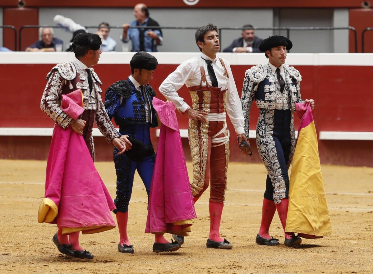 Miguel Ángel Perera, "fractura de costilla y herida en escroto"